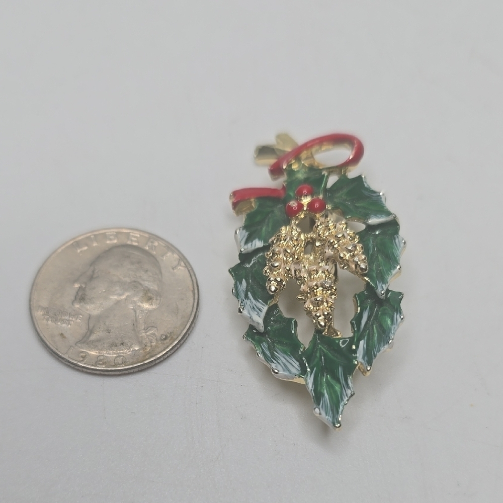 Vintage Gerry's Christmas Brooch - Picture 4 of 4